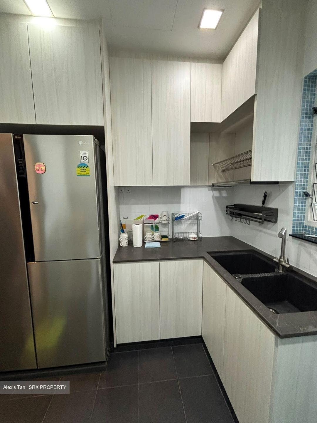 Harbour View Towers (D4), Condominium #568210531